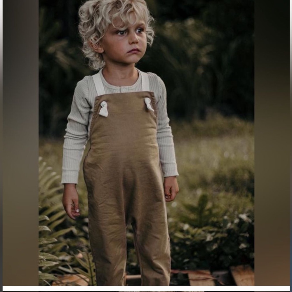 The Simple Folk unisex Kids Camel Overalls